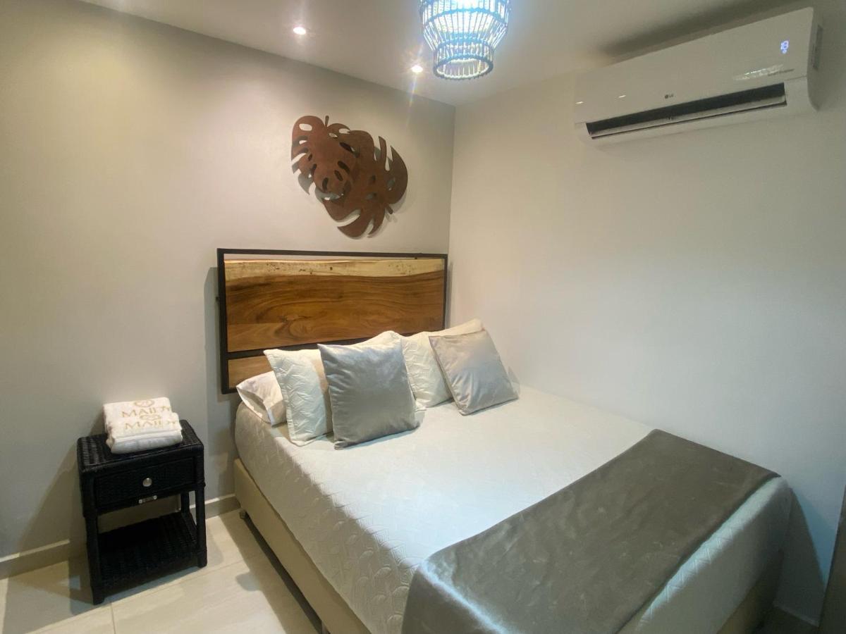 Maidy Luxury Hotel 麦德林 外观 照片