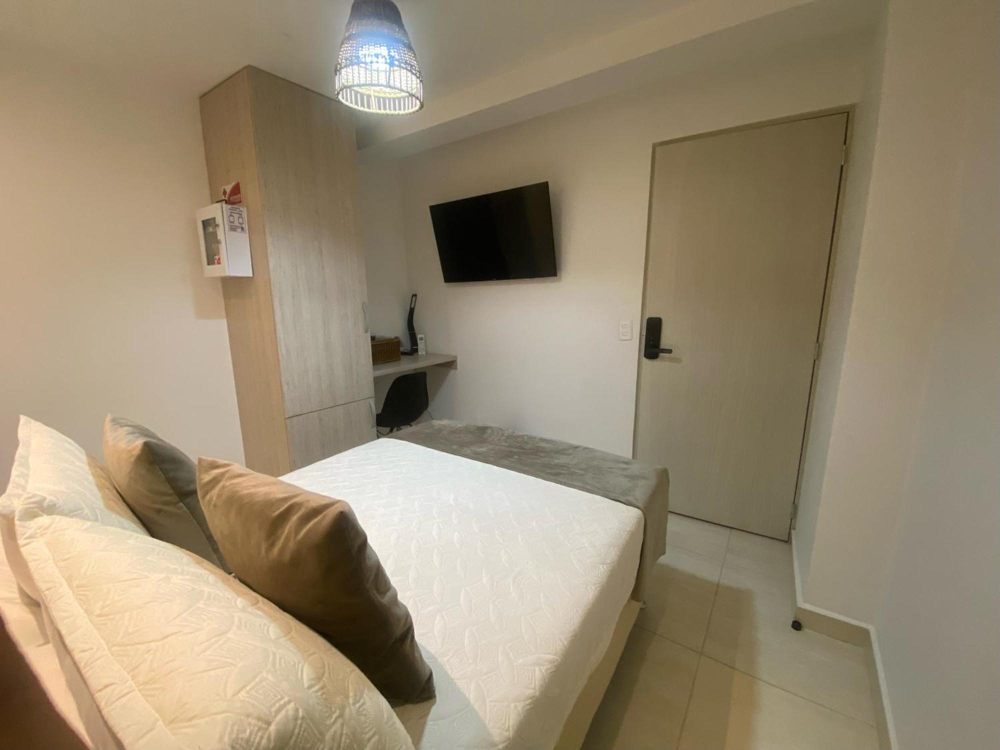 Maidy Luxury Hotel 麦德林 外观 照片