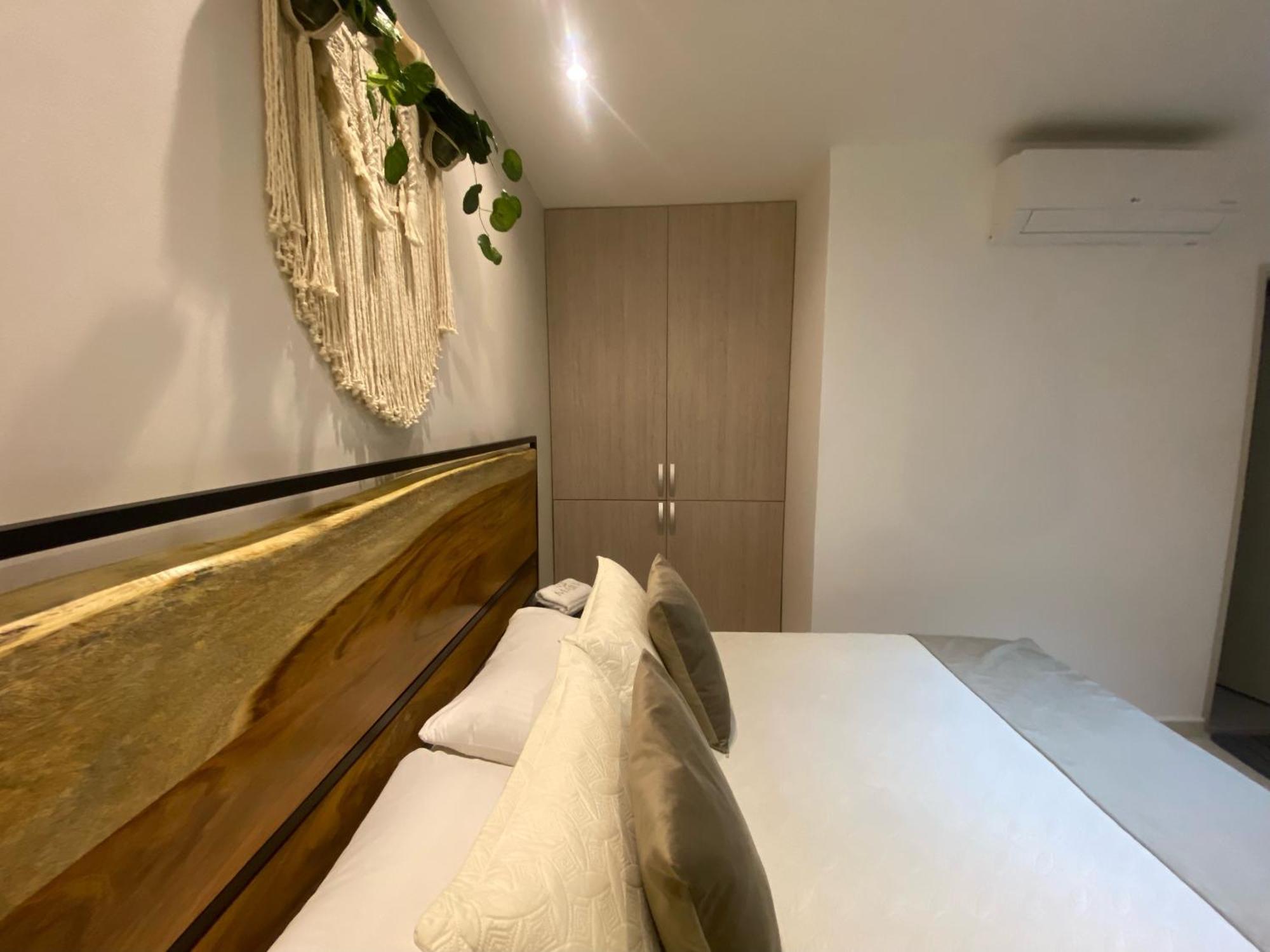 Maidy Luxury Hotel 麦德林 外观 照片